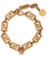 Versace - Goldenes griechisches kettenarmband mit medusa-anhänger,armbänder - Lyst