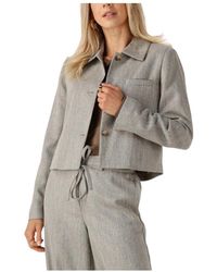 Modström - Elegante Zand Blazer Voor Vrouwen - Lyst
