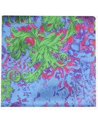 Versace - Pañuelo de seda estampado animal con motivos barrocos - Lyst