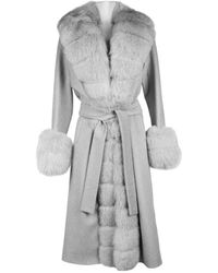 Loro Piana - Cappotto in lana con bordo in pelliccia di volpe - Lyst