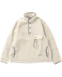 and wander - Truien & Vesten ,Wit ,Wol Fleece Trui Met Drukknoopsluiting - Lyst