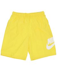 Nike - Fitness ,Geel ,Polyester Club Geweven Shorts Lichting/Wit - Lyst
