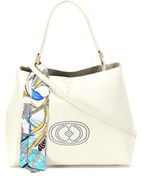 La Carrie - Leder schultertasche mit logohaken - Lyst