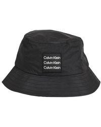 Cappelli Calvin Klein da donna - Fino al 43% di sconto | Lyst