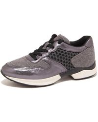 Tod's - Schoenen ,Grijs ,Leer Vintage Stijl Sportschoen - Lyst