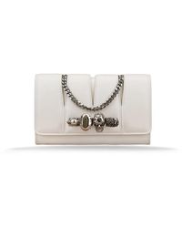 McQueen - Gepolsterte leder-schultertasche mit schädeldetails - Lyst