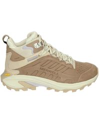 Merrell - Schoenen ,Bruin ,Sportieve Mid Wandelschoen Cognac - Lyst