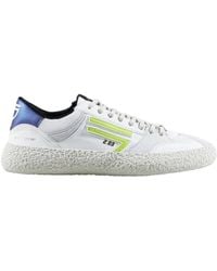 PURAAI - Schoenen ,Groen ,Vintage Stijl Witte Vegan Sneakers Met Lime Groen Logo - Lyst