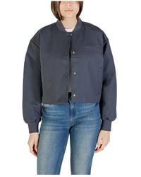 Calvin Klein - Jassen ,Grijs ,Polyester Korte Bomberjack Voor Vrouwen - Lyst