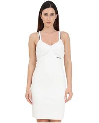 Patrizia Pepe - Weiße strickkleid mit jacquard-logo - Lyst