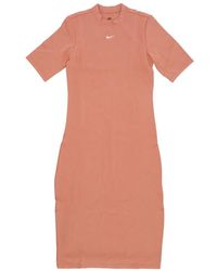 Nike - Fitness ,Roze ,Nylon Essentiële Midi Jurk Terra Blush - Lyst