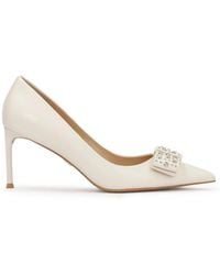 Kazar - Creme Strass-Schleifen-Pumps - Lyst