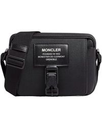 Moncler - Messenger tasche mit logo-patch - Lyst