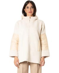 D.exterior - Jassen ,Wit ,Wol Roomkleurige Cape Met Capuchon En Ritszakken - Lyst