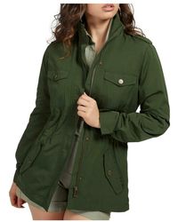 Chaquetas Guess de mujer: hasta el 61 % de descuento en Lyst.com