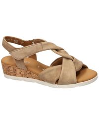 Gabor - Schoenen ,Bruin ,Suède Sandalen Met Sleehak - Lyst
