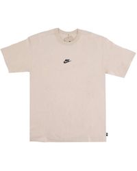 Nike - Fitness ,Katoen Premium Essentials Sust Tee Rattan T-Shirt - Lyst