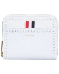 Thom Browne - Accessoires ,Wit ,Leer Pebble Grain Half Zip Around Wallet - Lyst
