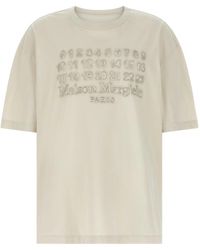 Maison Margiela - T-Shirt Met Ronde Hals En Logo Op De Voorkant - Lyst