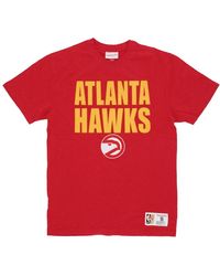 Mitchell & Ness - Tops ,Rood ,Katoen Atlanta Hawks Nba Tee Legendary Collection - Lyst