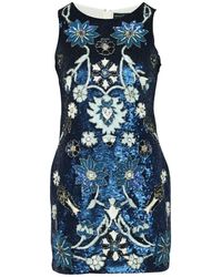 robe needle and thread occasion