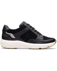 Clarks - Schoenen ,Zwart ,Leer Zwarte Leren Mesh Sneakers - Lyst