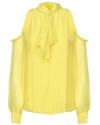 Pinko - Blusa amarilla con hombros descubiertos y detalles fruncidos - Lyst