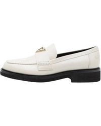Guess - Leder Mokassins Mit Einzigartigem Stil - Lyst