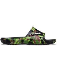 Crocs™ - Schoenen ,Zwart ,Klassieke Camo Slide Sandalen - Lyst