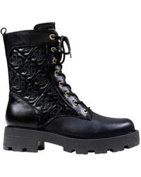 Guess - Gewatteerde Veterschoenen Voor De Enkel - Lyst