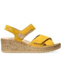Mephisto - Schoenen ,Geel ,Suède Brede Pasvorm Gele Sandaal Met Klittenband - Lyst