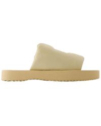 Burberry - Cuoio flats - Lyst