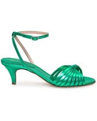 Anna F. - Laminierte sandalen flats - Lyst