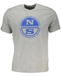 North Sails - Tops ,Grijs ,Katoen Bedrukt Katoenen T-Shirt Met Ronde Hals - Lyst