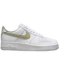 Nike - Niedrige Weiße Oliven Sneakers Damen - Lyst