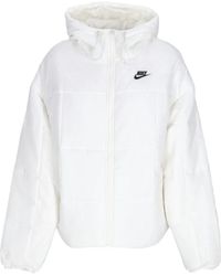 Nike - Anorak Mujer W Essential Thermic Classic Puffer Vela/Negro - Lyst