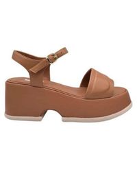 Jeannot - Leder Sandale Mit Breitem Absatz - Lyst