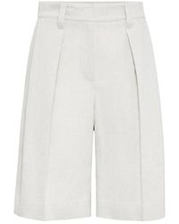 Brunello Cucinelli - Shorts in gabardine bianchi con dettaglio catena monili - Lyst
