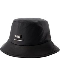 Ami Paris - Cappello a secchiello in pelle nera con dettagli in ottone - Lyst