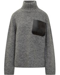 JW Anderson - Truien & Vesten ,Grijs ,Wol Leather Patch Pocket Sweater - Lyst