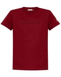Moncler - Tops ,Rood ,T-Shirt Met Logo Borduurwerk Ronde Hals Korte Mouw - Lyst