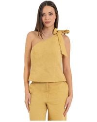 Kocca - Sleeveless Tops - Lyst