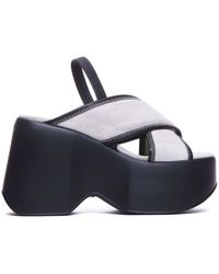 Vic Matié - Weiße slingback crossover strap sandalen - Lyst