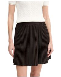 Lacoste - Rokken ,Bruin ,Polyester Korte Geplooide Mesh Rok - Lyst