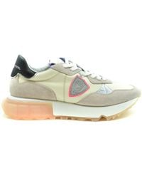 Philippe Model - Stylische Sneakers Für Den Alltag - Lyst