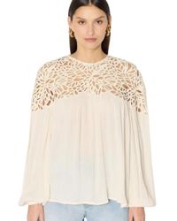 Berenice - Overhemden ,Gehaakte Schouder Blouse - Lyst