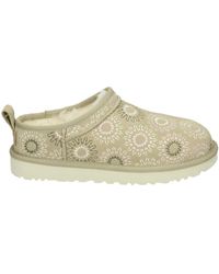 UGG - Schoenen ,Suède Classic Micro Sun Stitch - Lyst