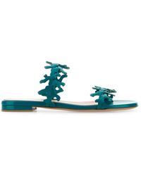 Gianvito Rossi - Ocean Coral Embellished Flat Sandal - Lyst