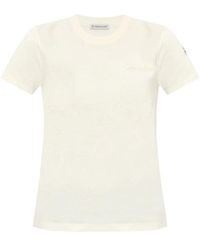 Moncler - Logo Patch Katoenen T-Shirt - Lyst