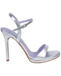 Albano - Silberne metallic sandalen mit schnalldetail - Lyst